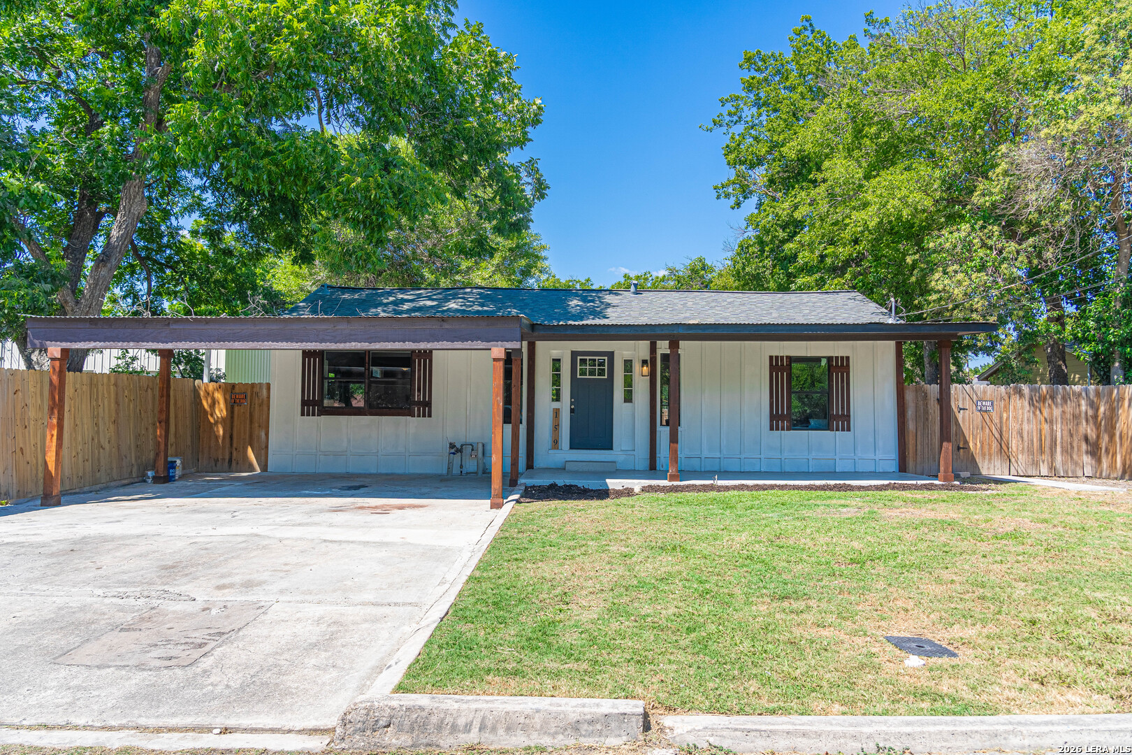 159 S Hackberry Avenue New Braunfels TX 78130
