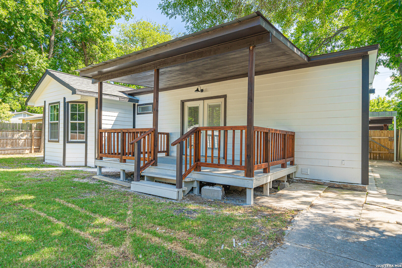 159 S Hackberry Avenue New Braunfels TX 78130
