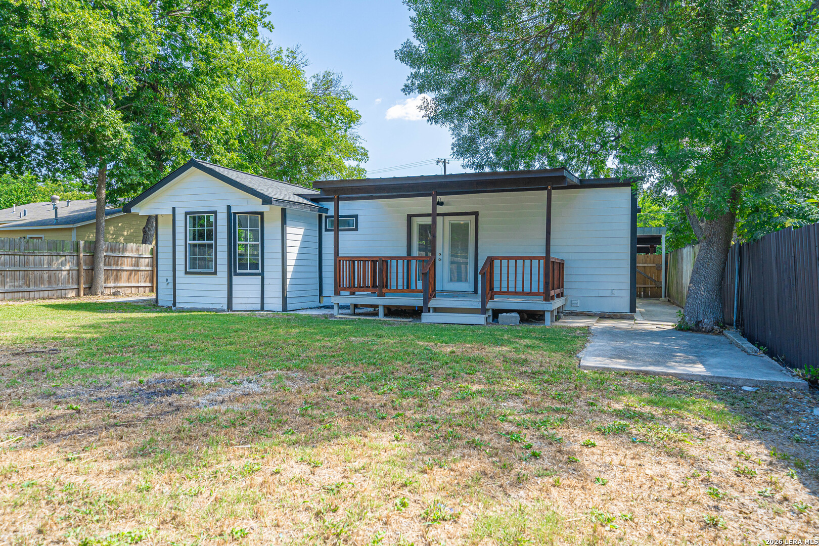 159 S Hackberry Avenue New Braunfels TX 78130