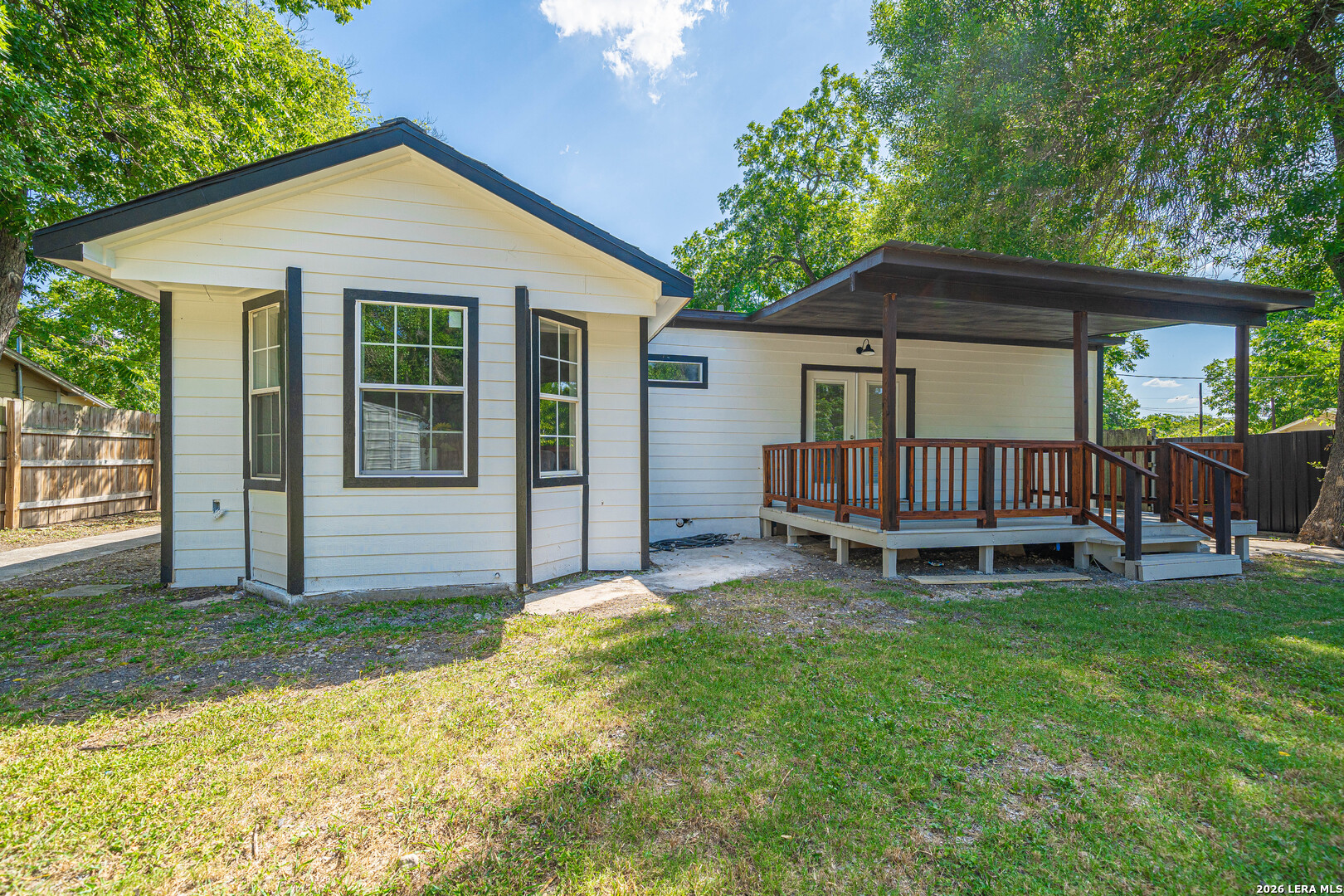 159 S Hackberry Avenue New Braunfels TX 78130