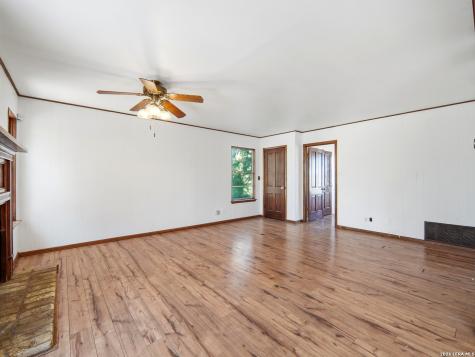 300 Avenue M Hondo TX 78861