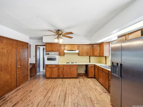 300 Avenue M Hondo TX 78861