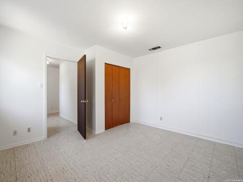 300 Avenue M Hondo TX 78861