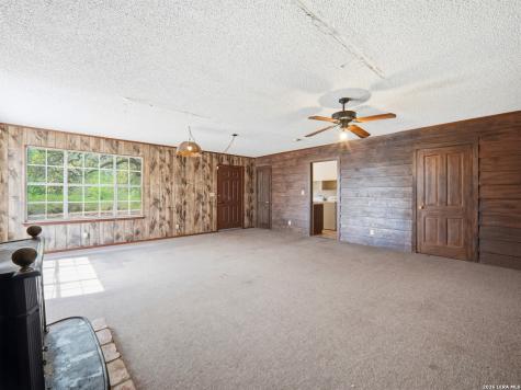 300 Avenue M Hondo TX 78861