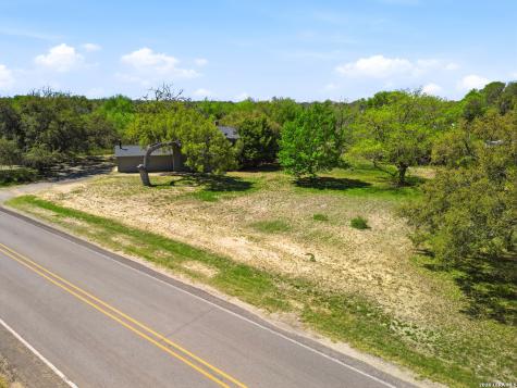 300 Avenue M Hondo TX 78861