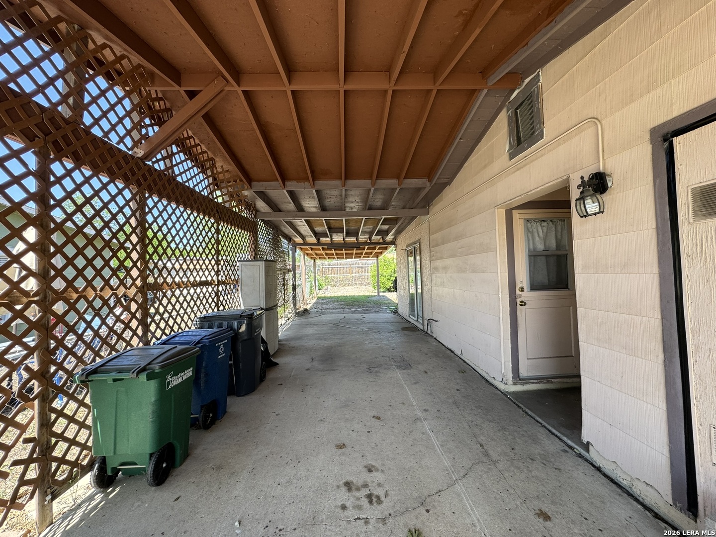 131 Danny Clay Drive San Antonio TX 78228