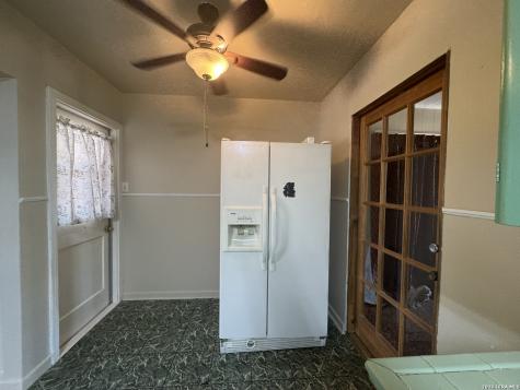 131 Danny Clay Drive San Antonio TX 78228