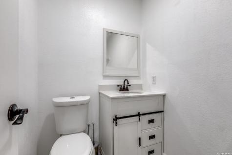 338 Territory Oak San Antonio TX 78253