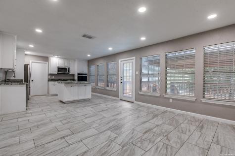338 Territory Oak San Antonio TX 78253