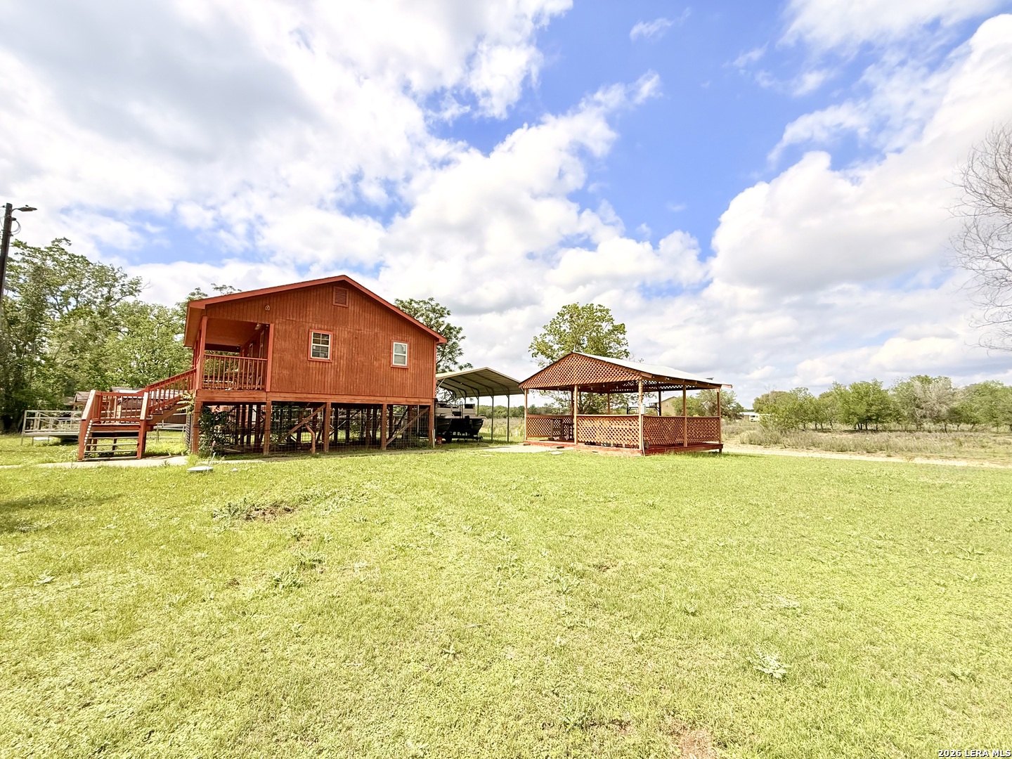 738 Lakeshore Drive S Bandera TX 78003
