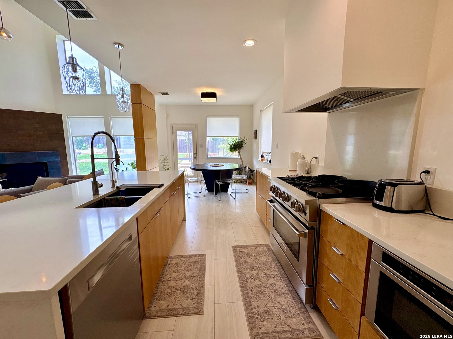 23906 Viento Oaks San Antonio TX 78260