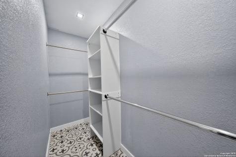 1203 Avenue J Hondo TX 78861