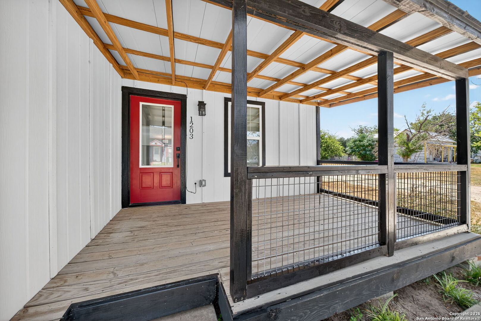 1203 Avenue J Hondo TX 78861