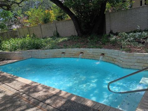 13306 Ming Heights San Antonio TX 78230