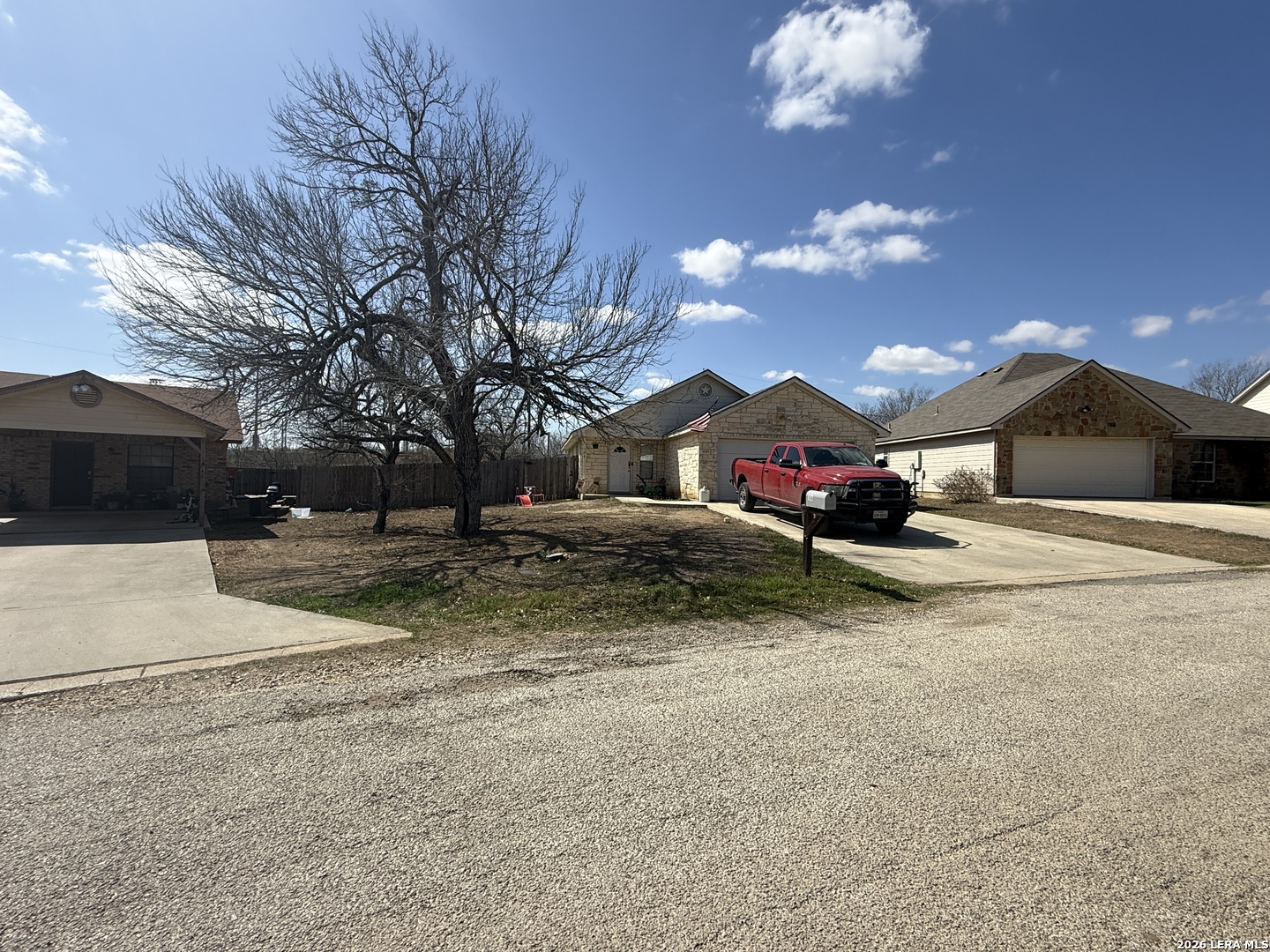 108 Ocotillo Jourdanton TX 78026
