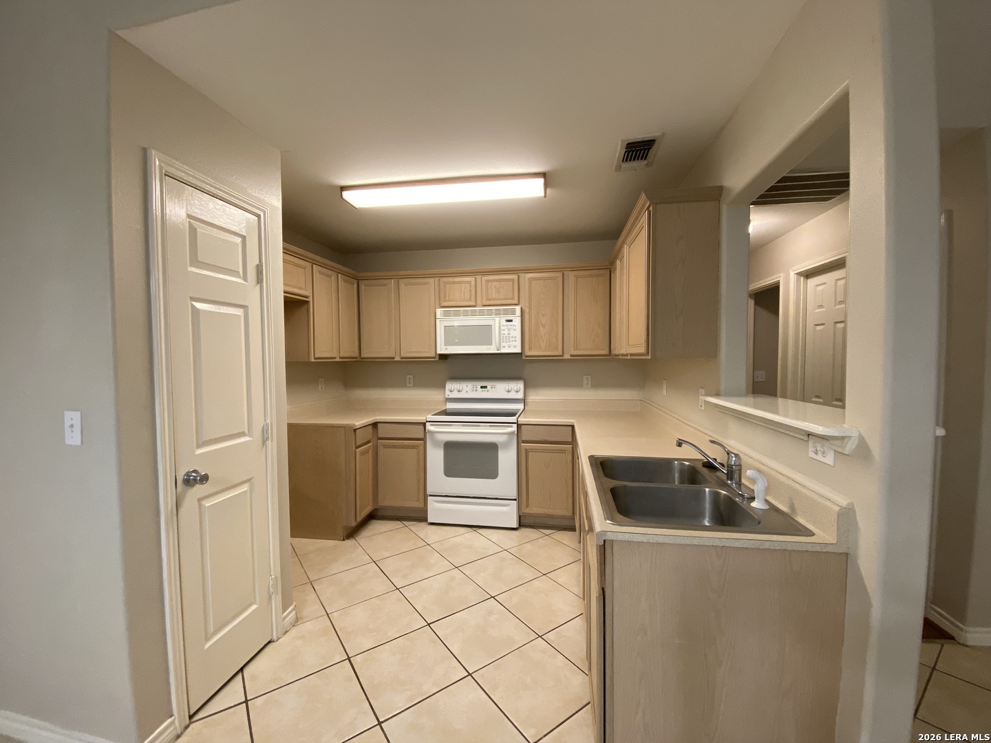 108 Ocotillo Jourdanton TX 78026