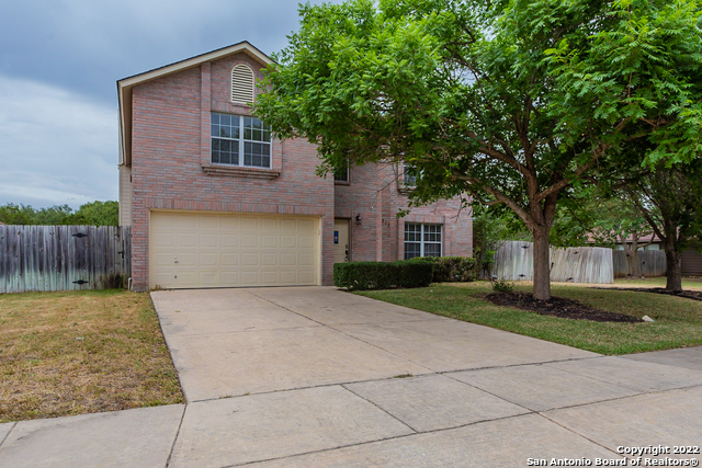 215 Hunters Creek Boerne TX 78006