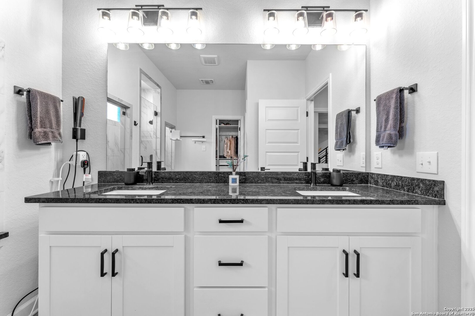 16203 Bronco View San Antonio TX 78247