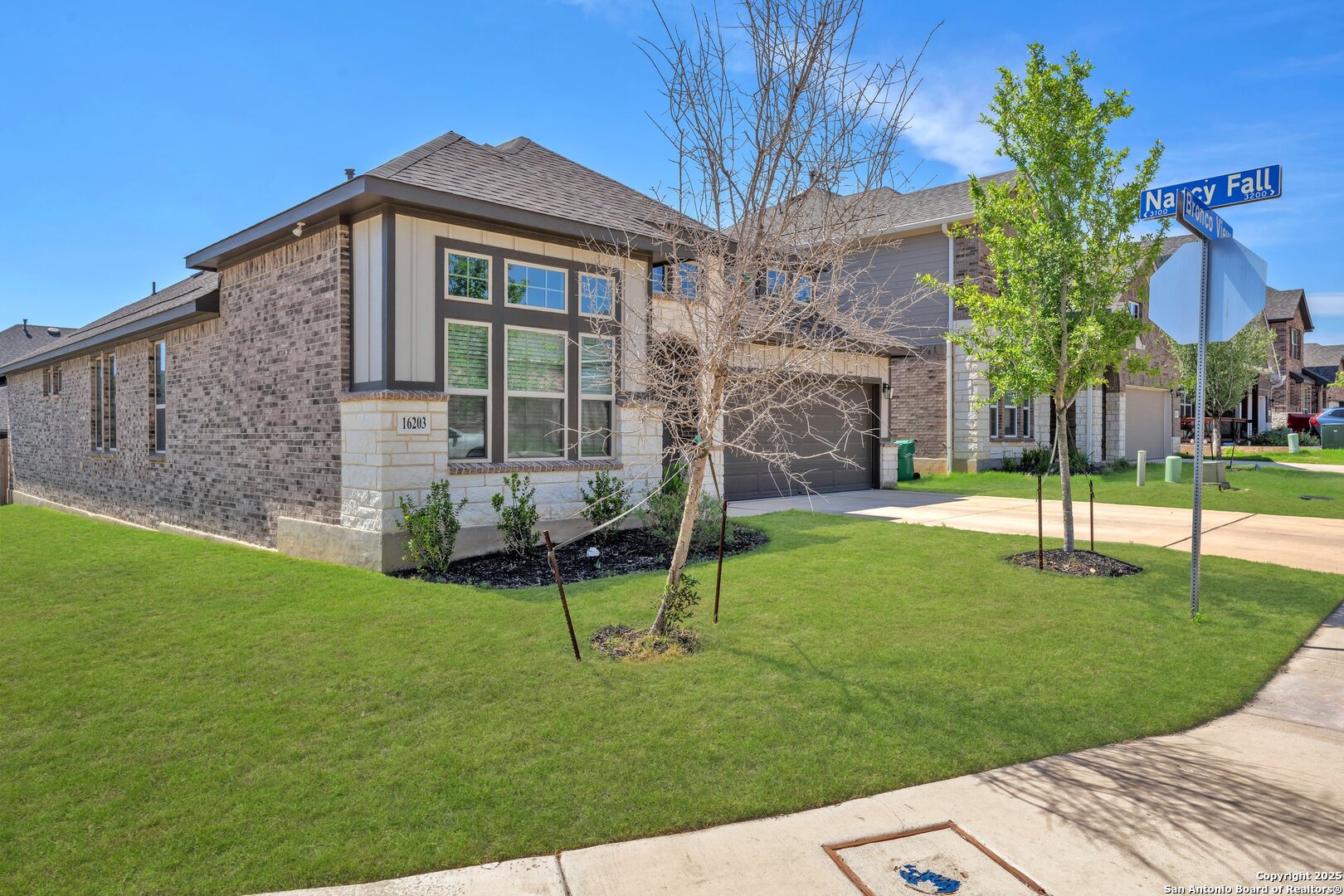 16203 Bronco View San Antonio TX 78247