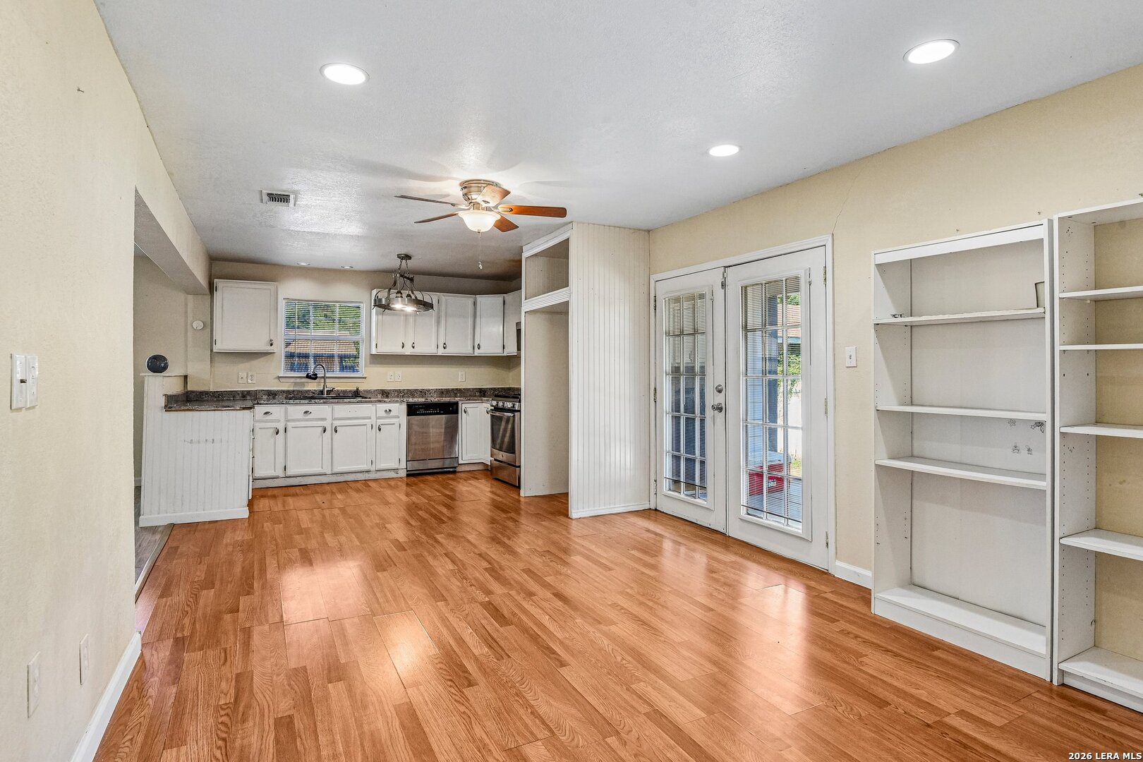929 Santa Monica Street San Antonio TX 78201