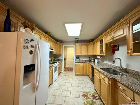 1265 Buttercup New Braunfels TX 78130