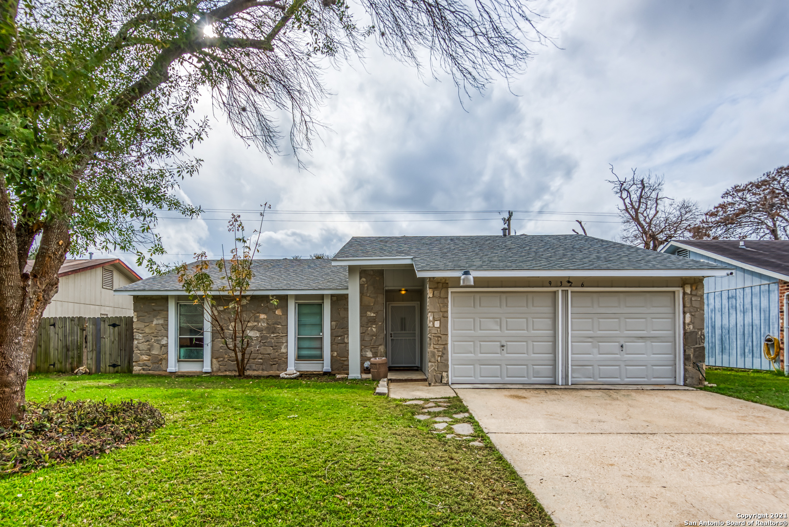9326 Valley Dale Street San Antonio TX 78250