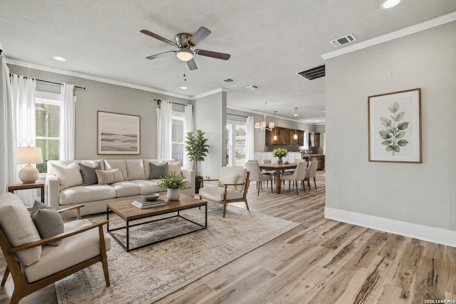 1629 W Woodlawn San Antonio TX 78201