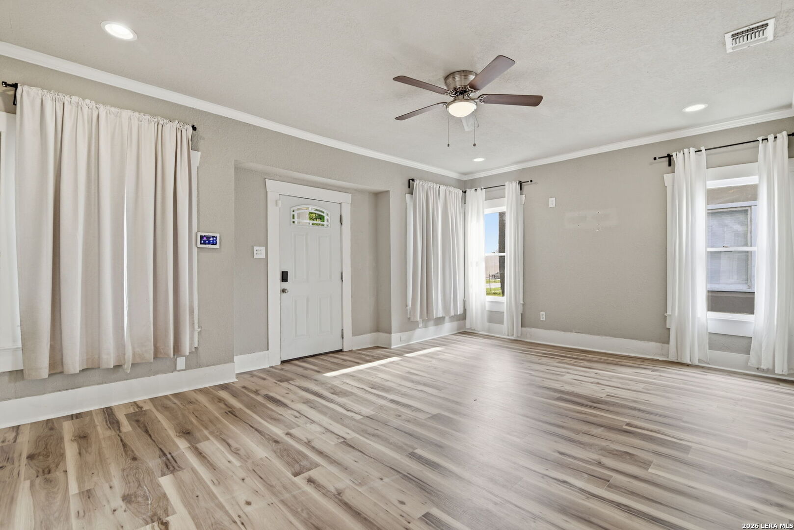 1629 W Woodlawn San Antonio TX 78201