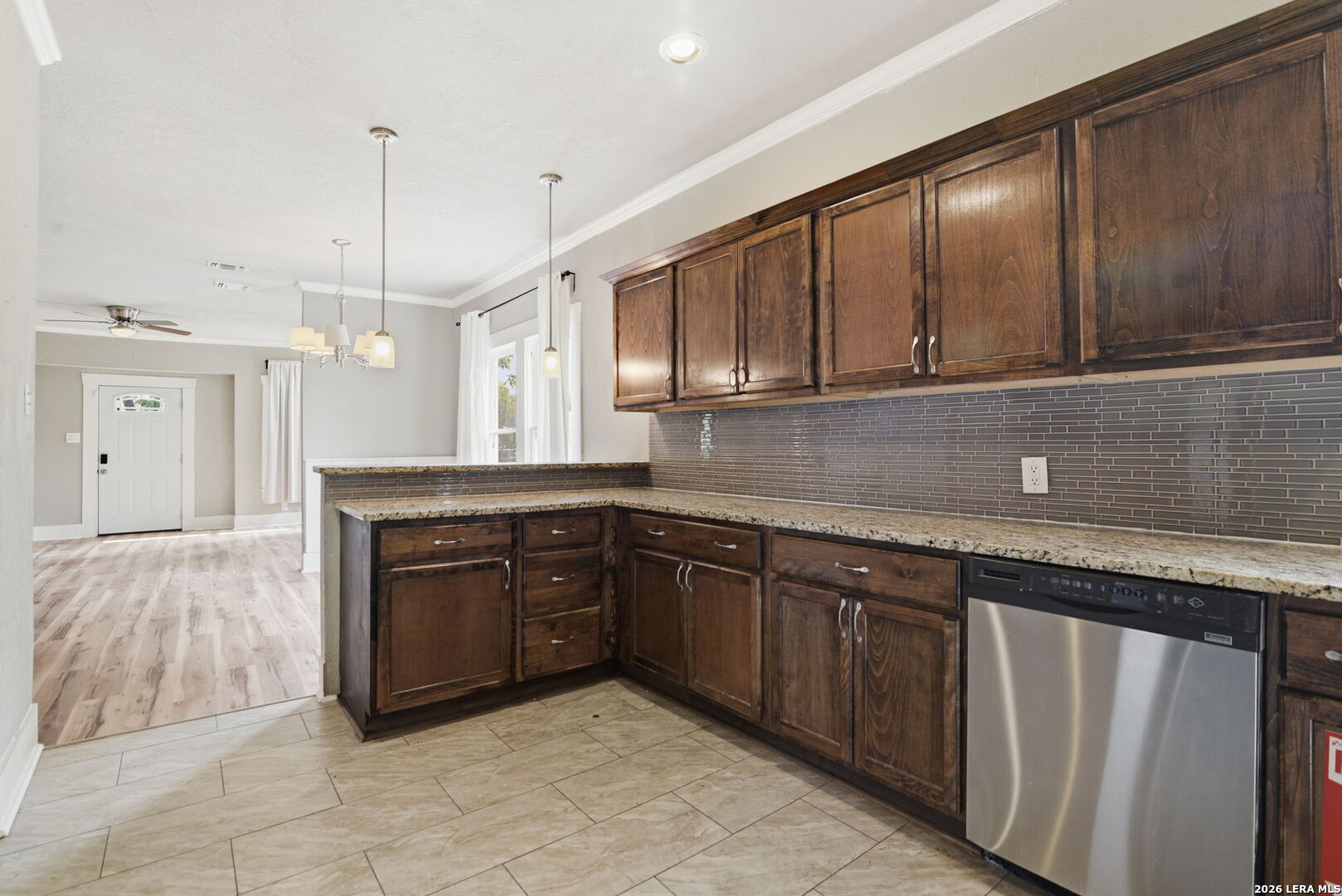 1629 W Woodlawn San Antonio TX 78201