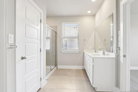 9638 Grand Via Boulevard Converse TX 78109