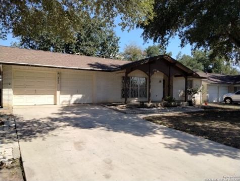 4002 Skyridge Avenue San Antonio TX 78210