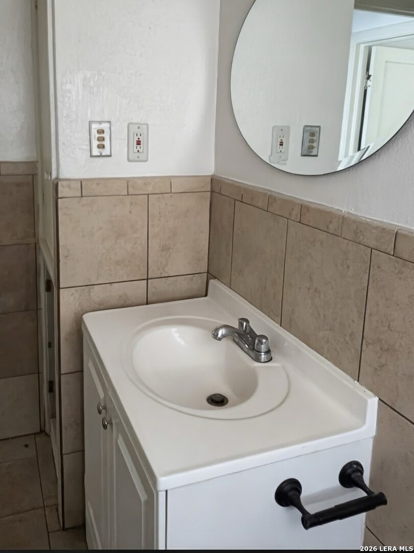 2626 W Huisache Avenue San Antonio TX 78228