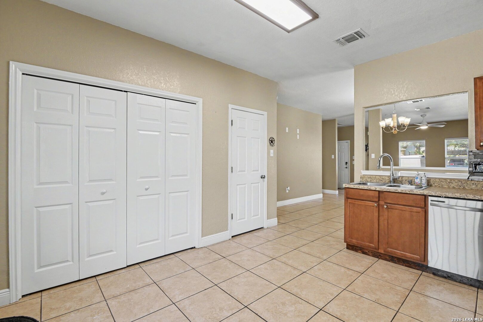 1516 Vanderbilt Street San Antonio TX 78210