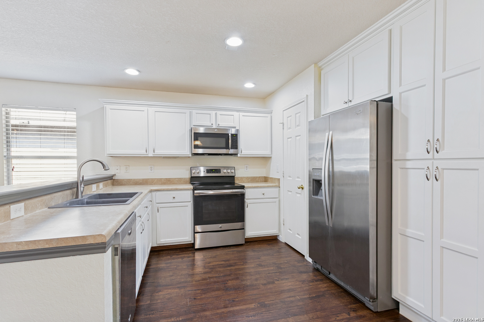 2614 Middleground San Antonio TX 78245