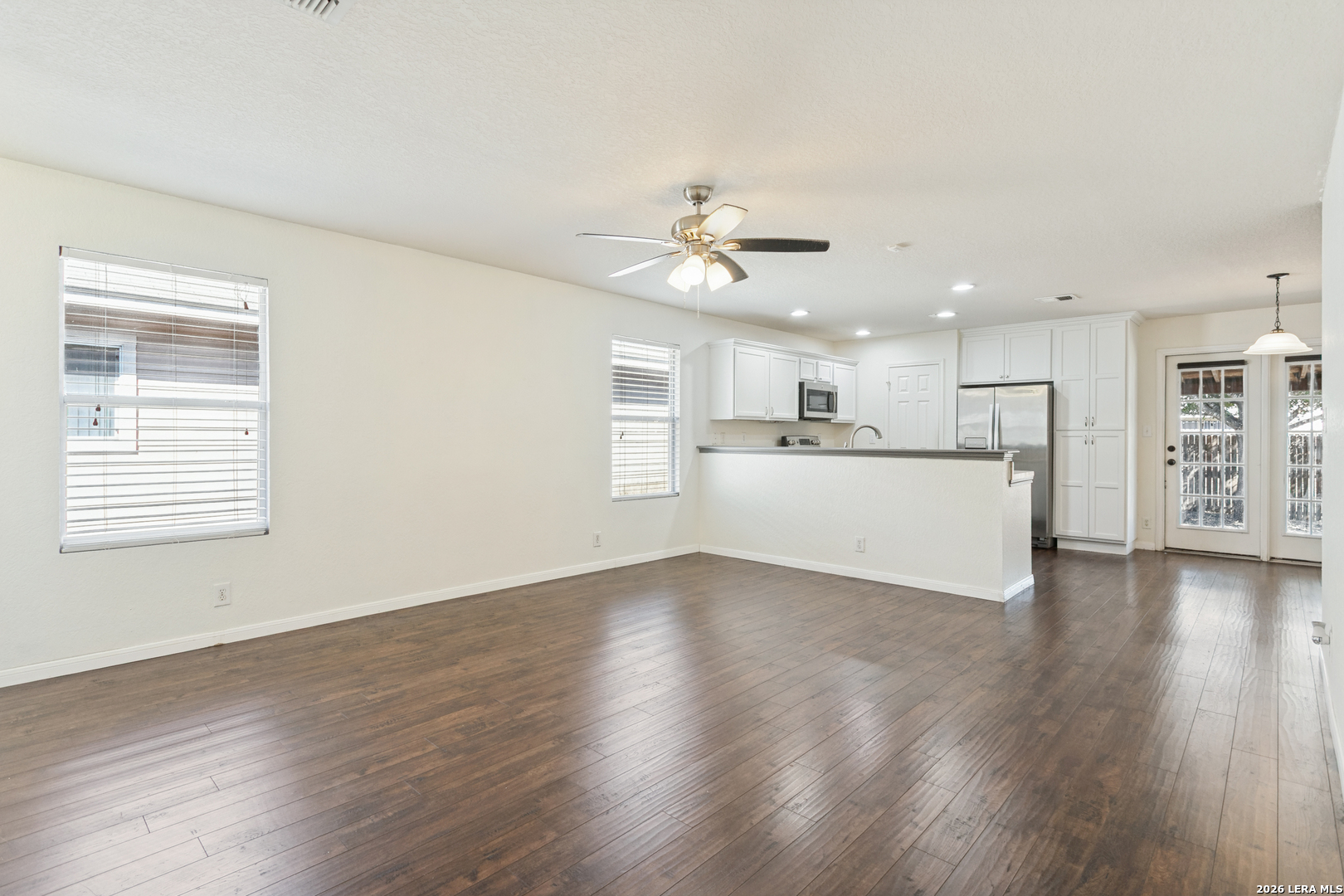 2614 Middleground San Antonio TX 78245