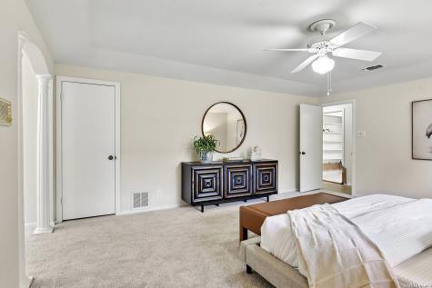 211 Chattington Court Castle Hills TX 78213