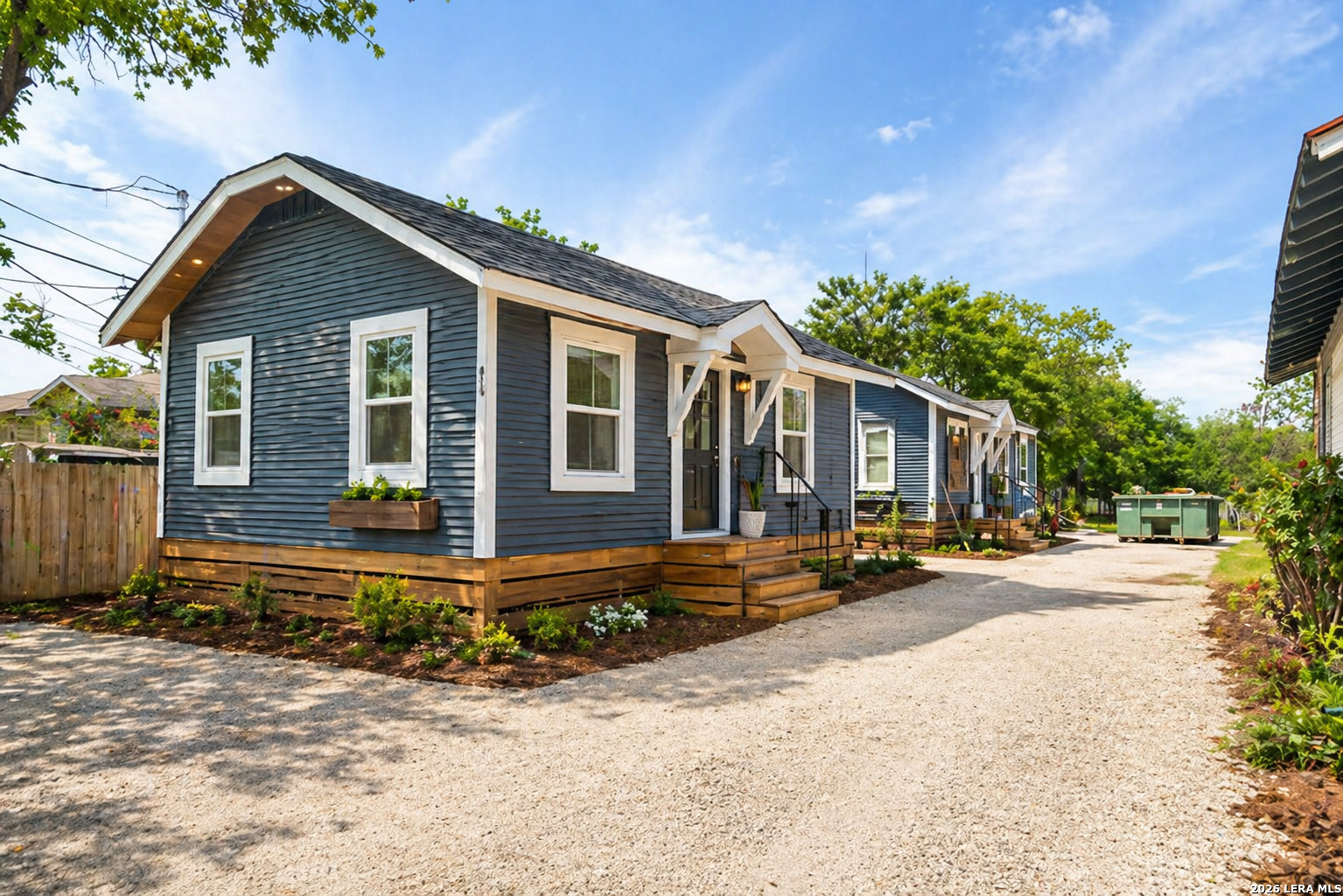817 W Poplar Street San Antonio TX 78212