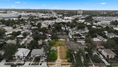 817 W Poplar Street San Antonio TX 78212