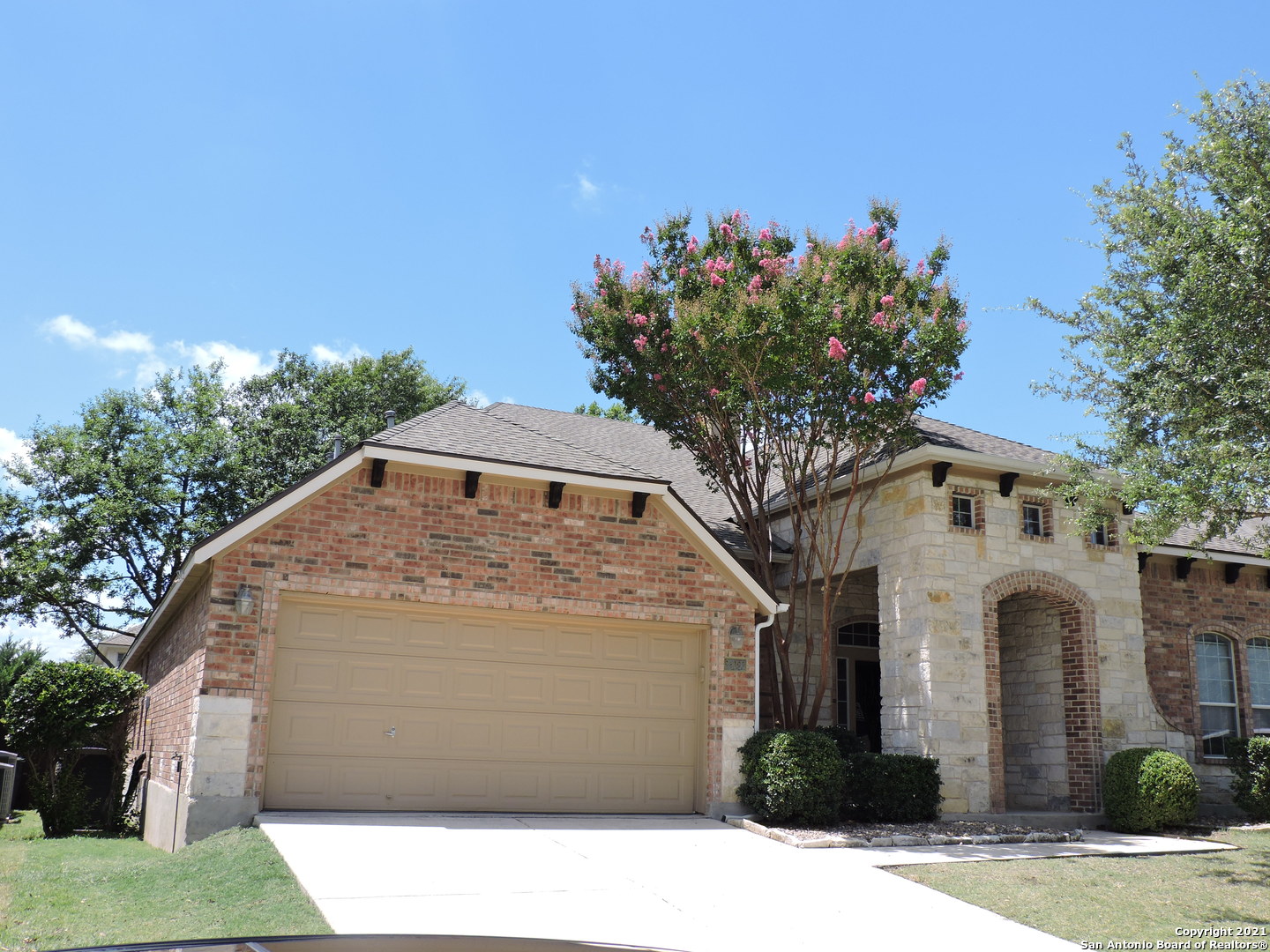 25023 White Creek San Antonio TX 78255