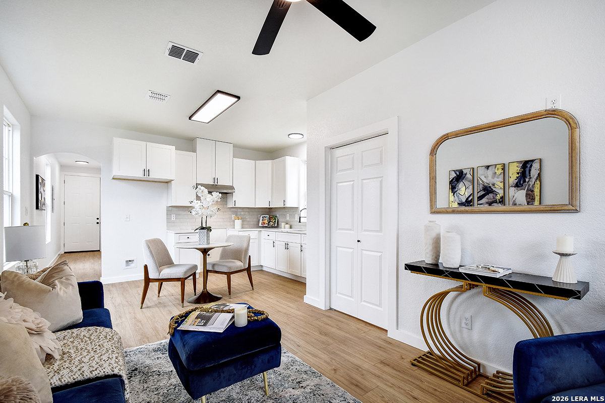 831 Montezuma San Antonio TX 78207
