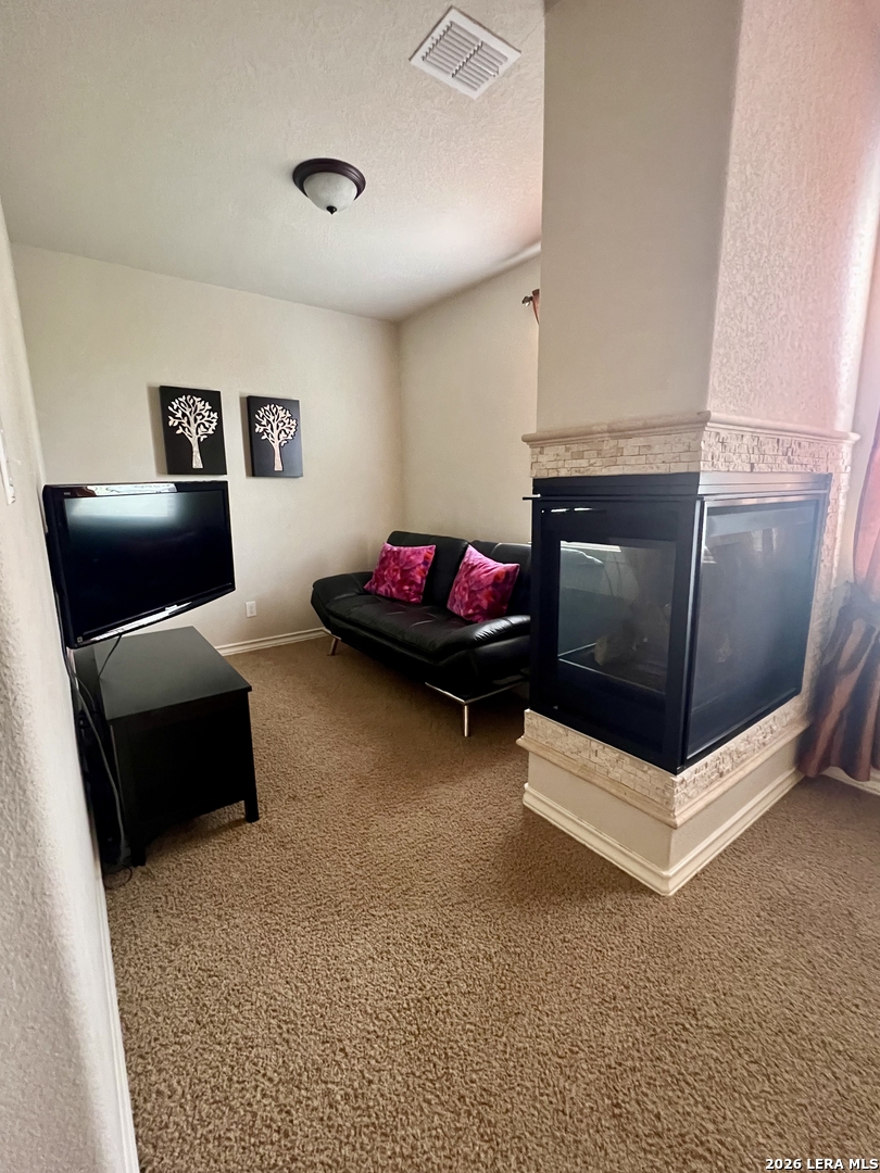 21710 Andrews Garden San Antonio TX 78258