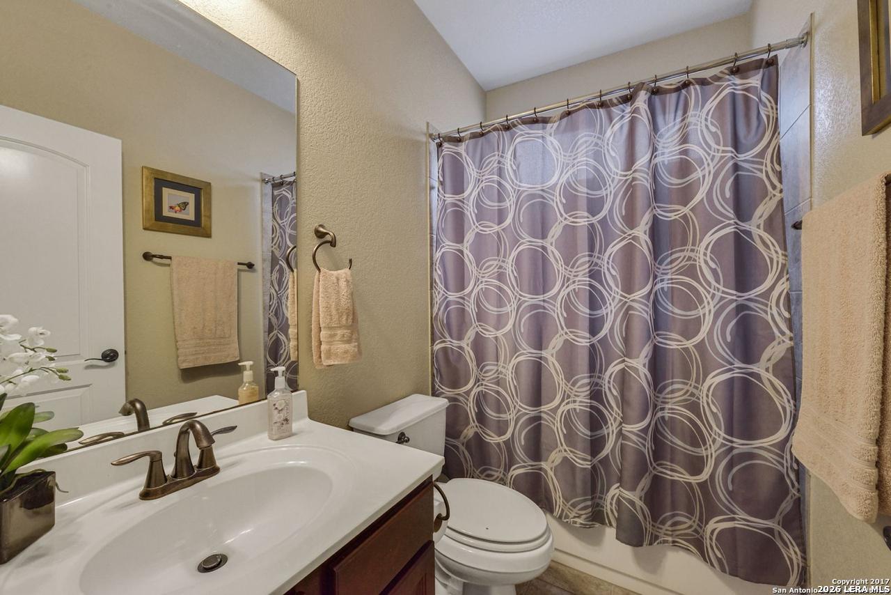 21710 Andrews Garden San Antonio TX 78258