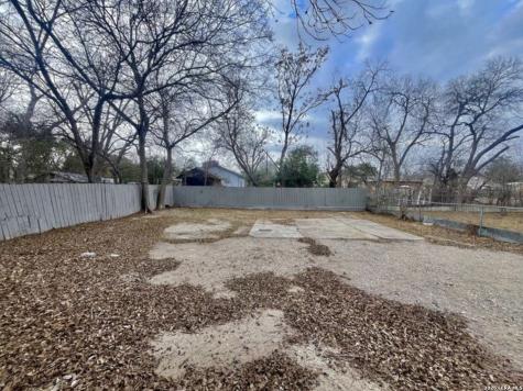 1217 Keats San Antonio TX 78211