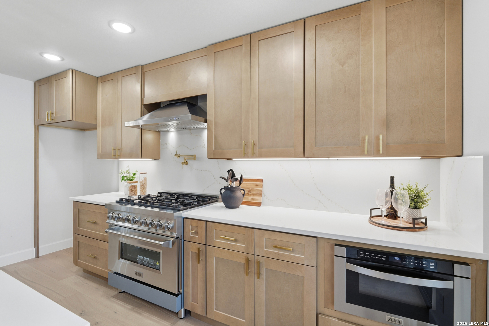 319 E Terra Alta San Antonio TX 78209