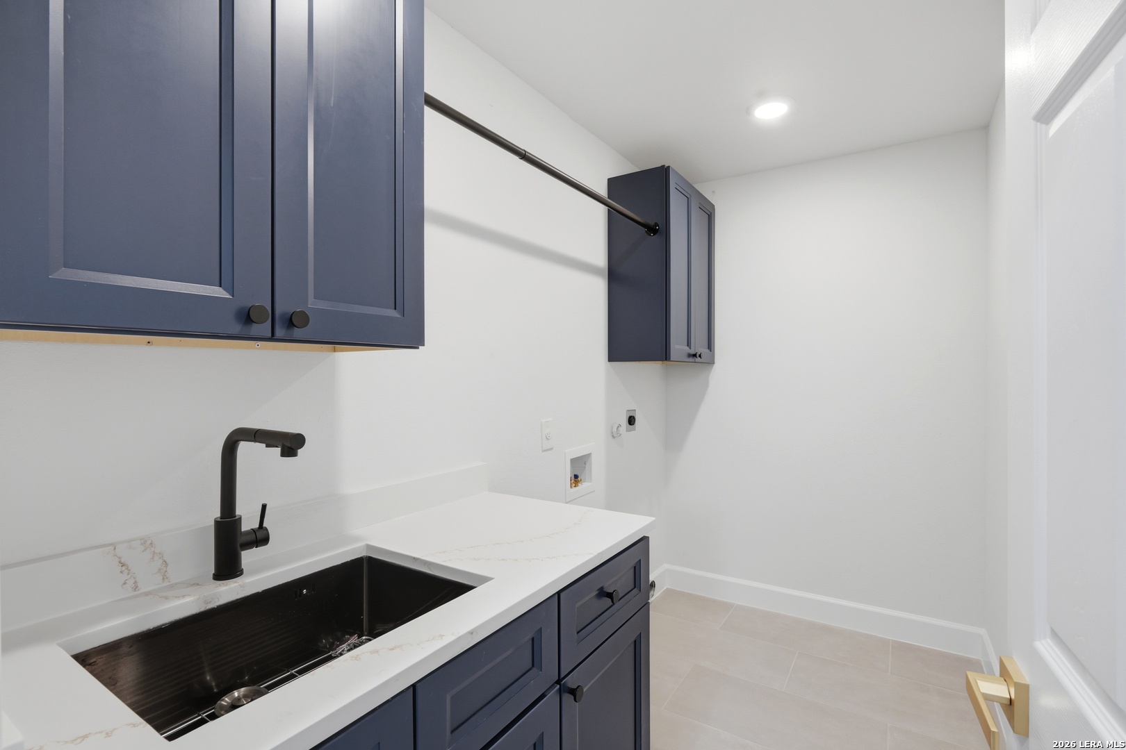 319 E Terra Alta San Antonio TX 78209