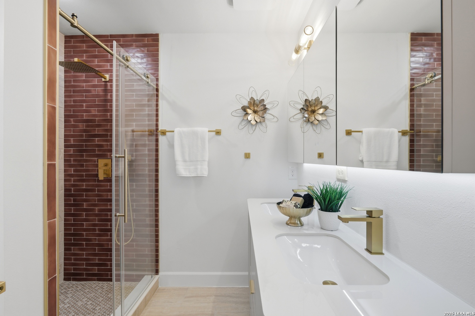 319 E Terra Alta San Antonio TX 78209
