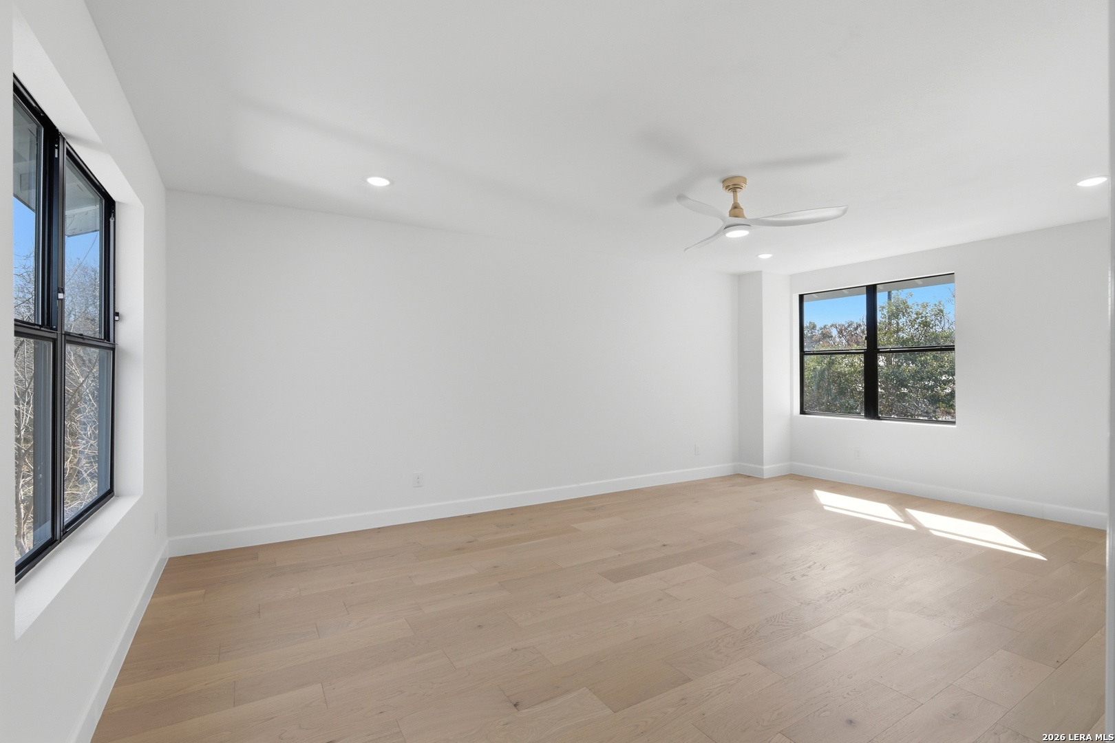319 E Terra Alta San Antonio TX 78209