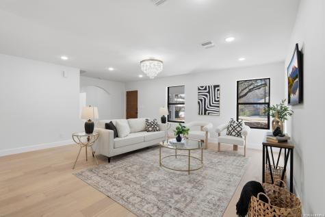 319 E Terra Alta San Antonio TX 78209