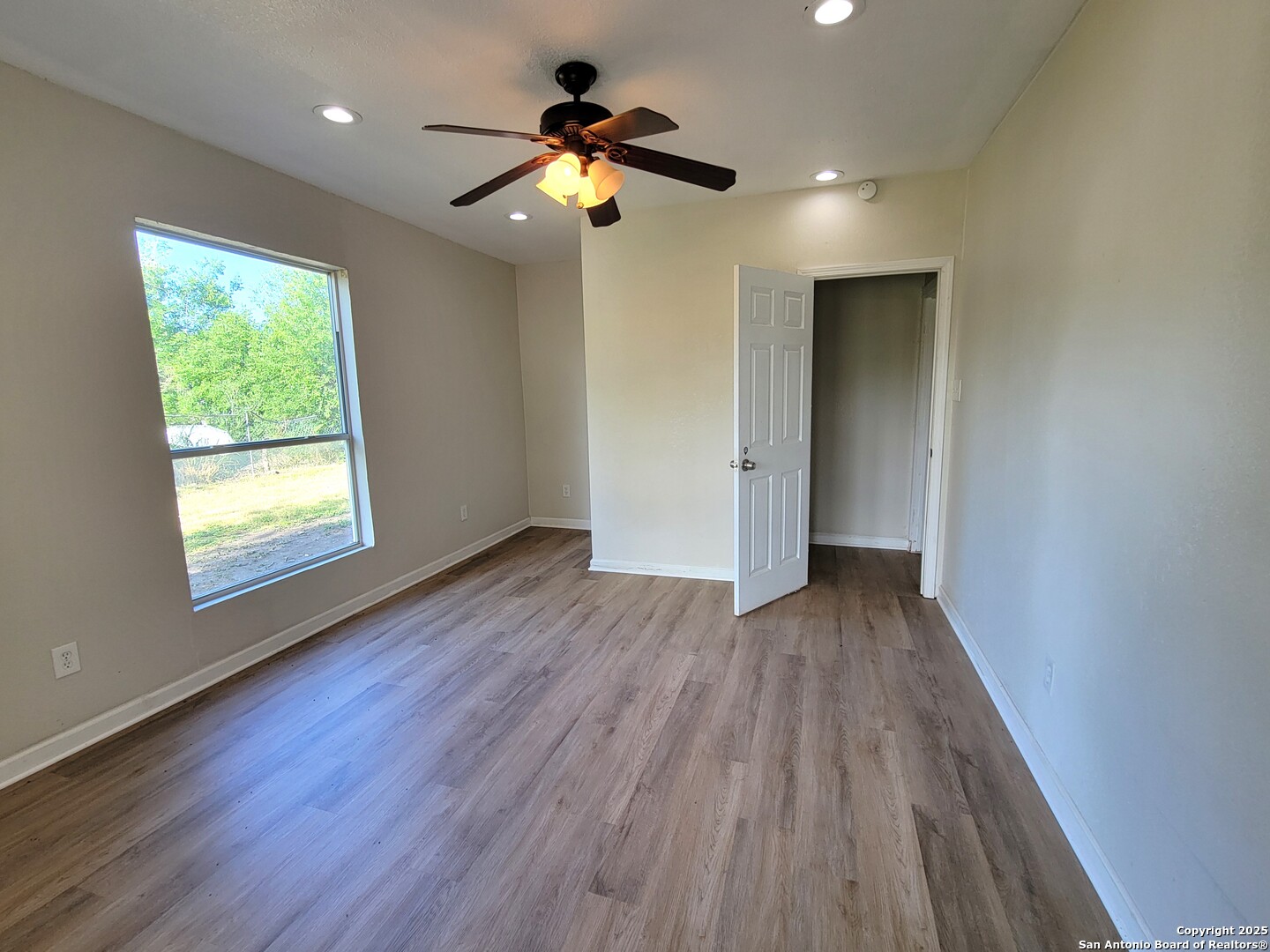 9235 Lasswell San Antonio TX 78211