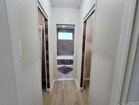 9235 Lasswell San Antonio TX 78211